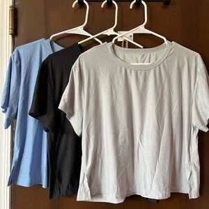 Old Navy CloudMotion Cropped T-Shirt